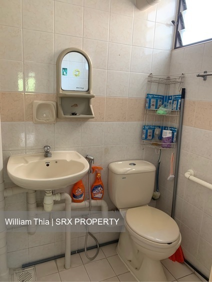 Blk 24 New Upper Changi Road (Bedok), HDB 3 Rooms #215511241
